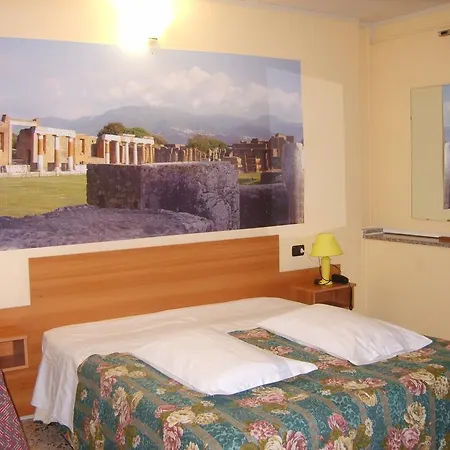 Rosso Di Sera Hotel