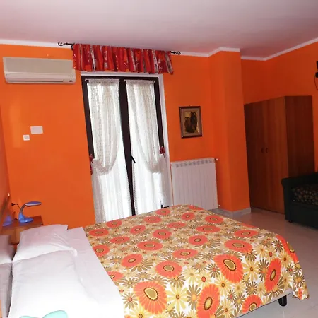 Hotel Rosso Di Sera