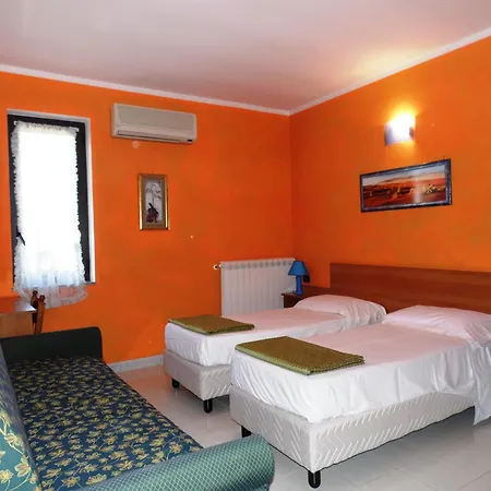 Rosso Di Sera Hotel 3*