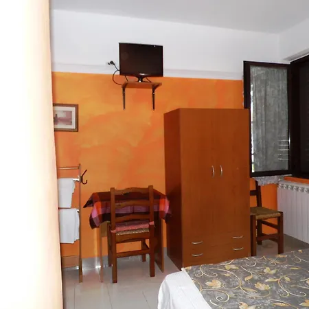 Rosso Di Sera Hotel