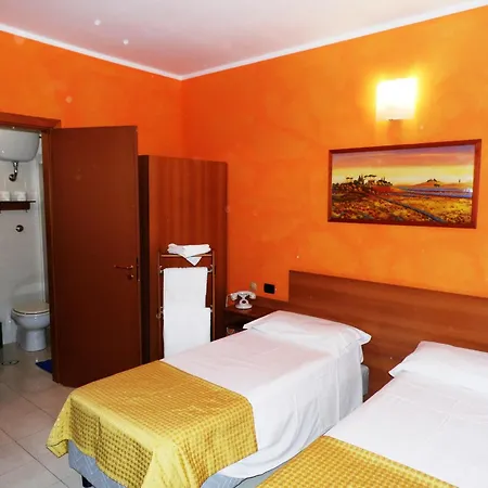 Hotel Rosso Di Sera 3*