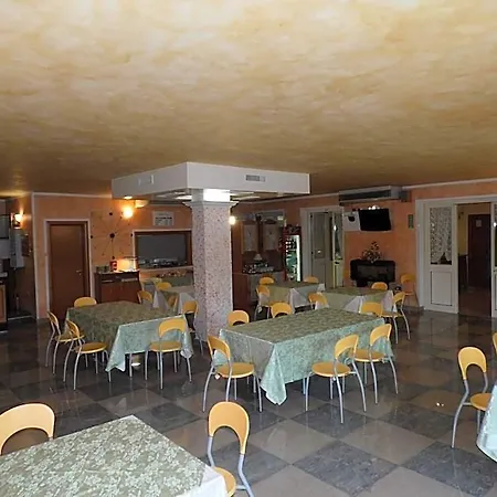 Rosso Di Sera Hotel Pietramelara