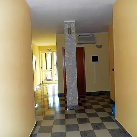 Hotel Rosso Di Sera Pietramelara