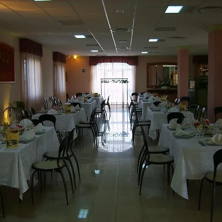 Rosso Di Sera 3* Pietramelara