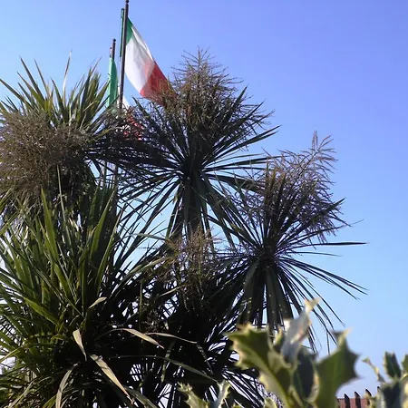 Rosso Di Sera ホテル 3*