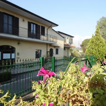 Rosso Di Sera Hotel Pietramelara