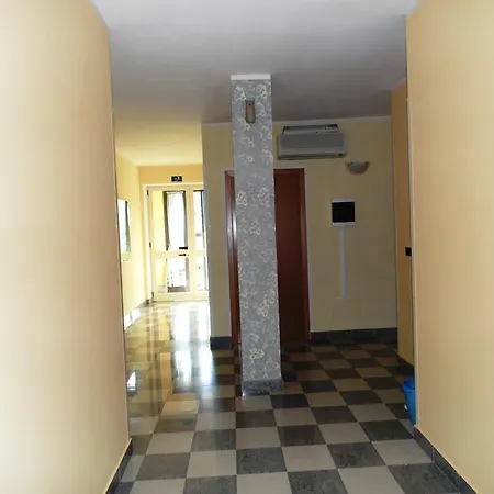 Rosso Di Sera Hotel