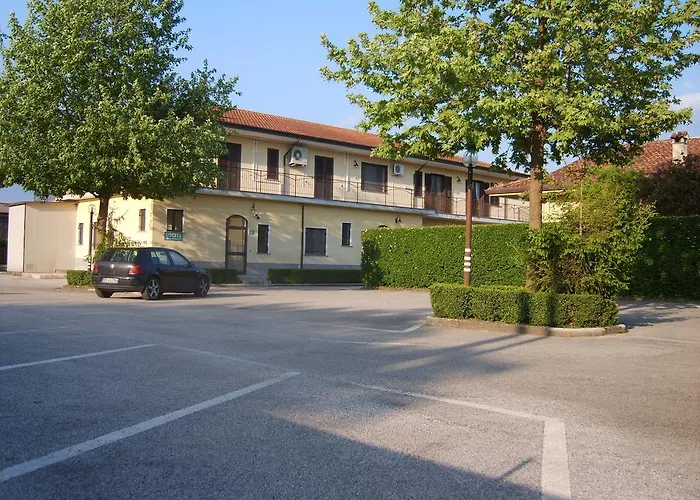 Rosso Di Sera ホテル 3*