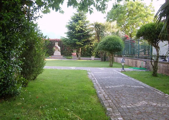 Rosso Di Sera 3* Pietramelara