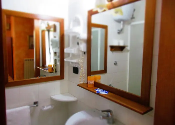 Rosso Di Sera 3* Pietramelara